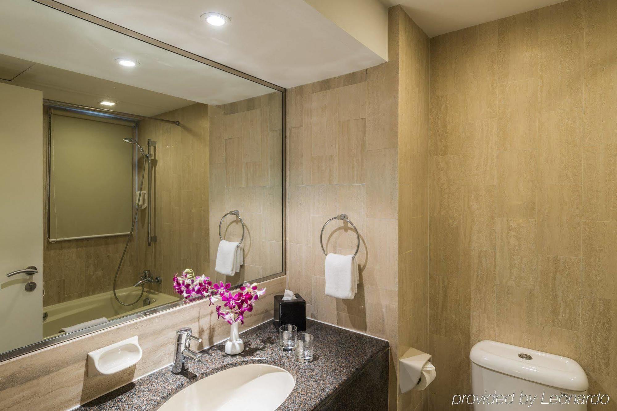 Somerset Liang Court Singapore Esterno foto