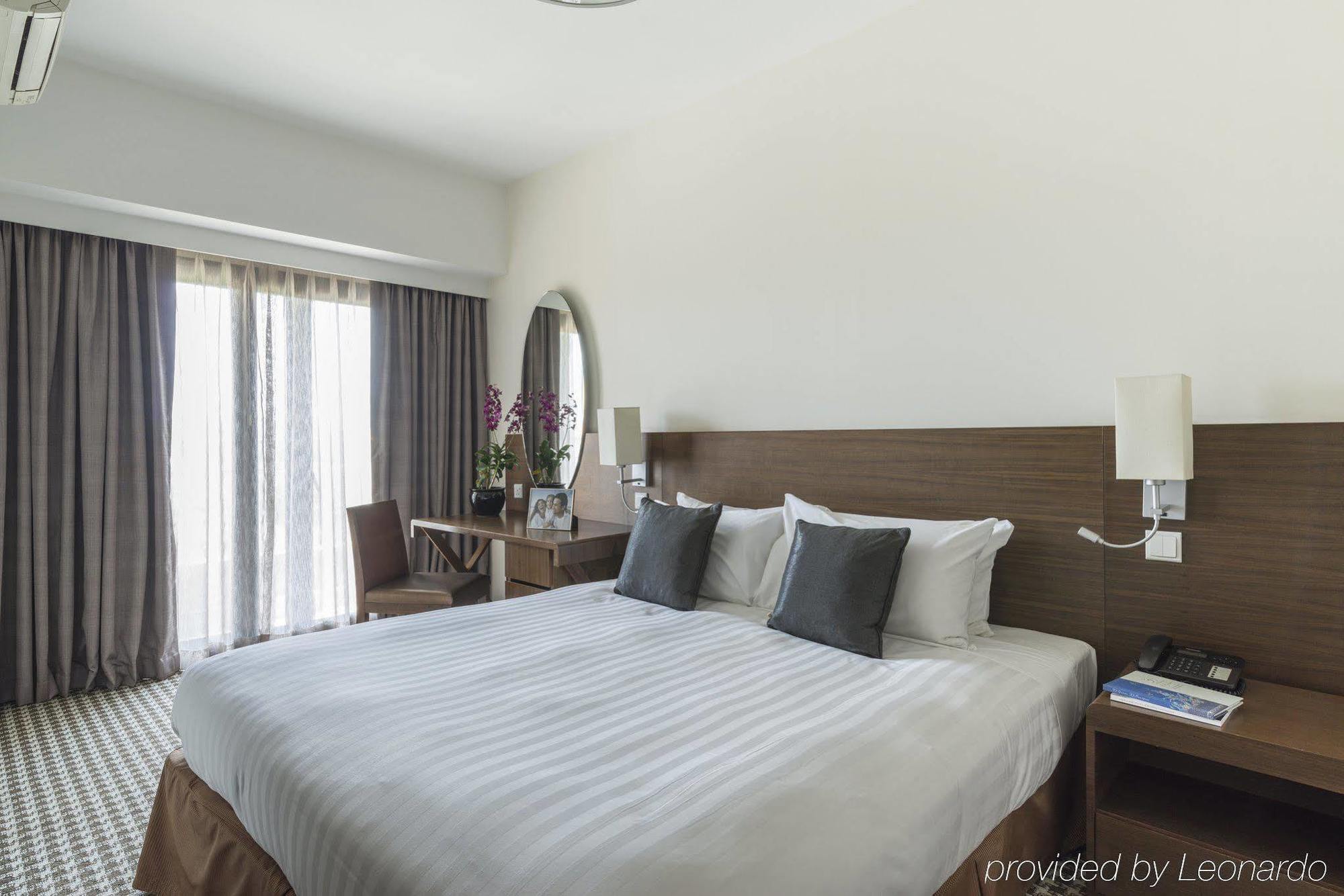 Somerset Liang Court Singapore Esterno foto